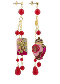 mini-potiche-with-red-pendants-4383