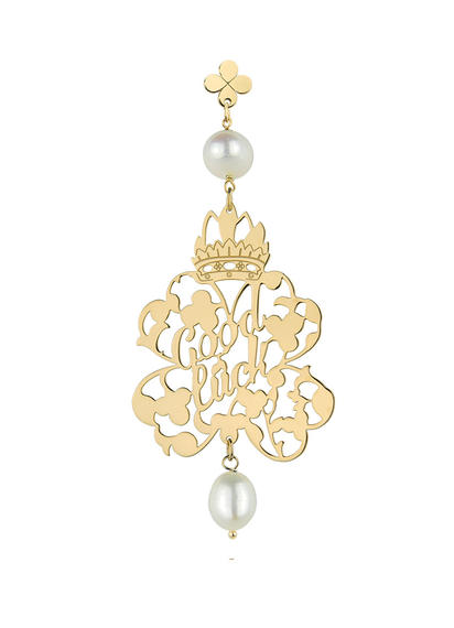 single-fourleaf-clover-small-perforated-pearl-earring