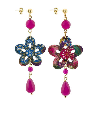 small-fuchsia-gradient-butterfly-and-silk-flowers-earrings