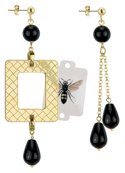 bee-frame-earrings